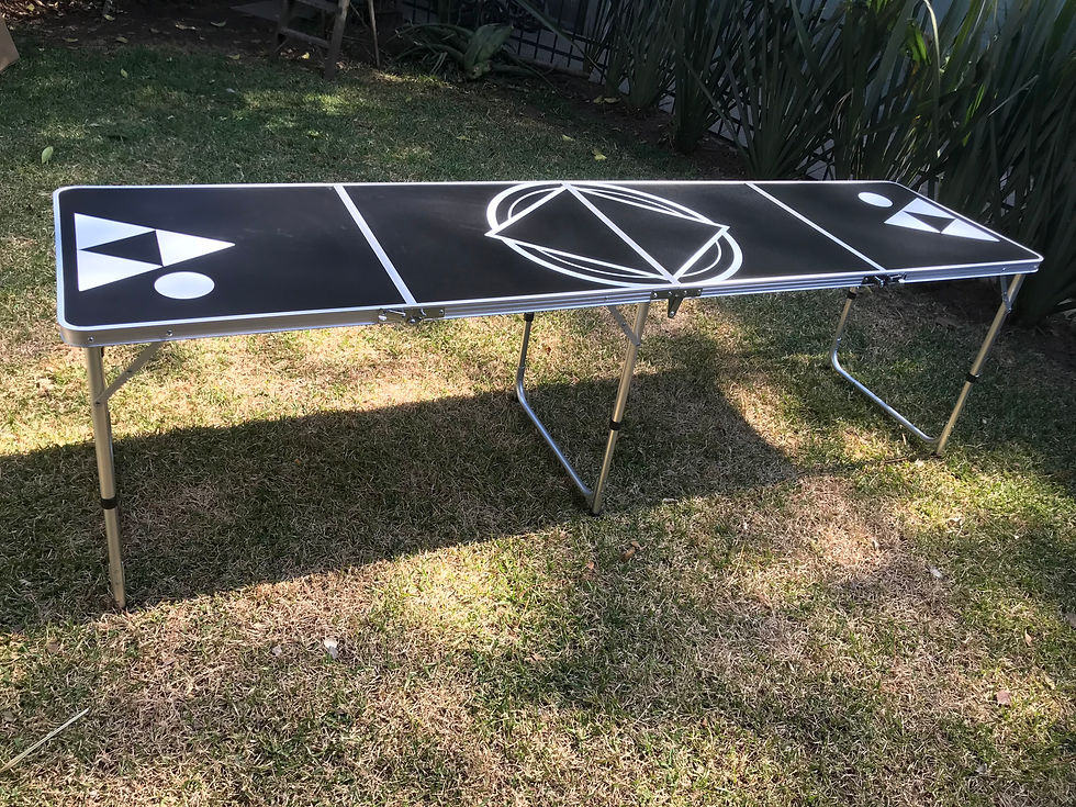 Miniatura: Mesa Negra de Beer Pong