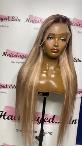 Thumbnail: CRÉME DE LA CRÉME ISOBELLA