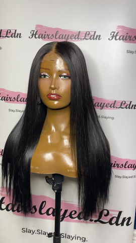 Thumbnail: VELVET CRUSH HD LACE CRÉME DE LA CRÉME WIG- CLOSURE