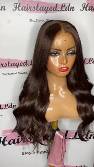 Thumbnail: MONICA CRÉME DE LA CRÉME