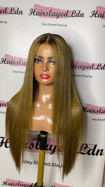 Thumbnail: CRÉME DE LA CRÉME WIG LEAH