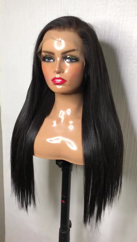 Thumbnail: CRÉME DE LA CRÉME WIG- FRONTAL