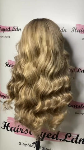 Thumbnail: NATALIE CRÉME DE LA CRÉME