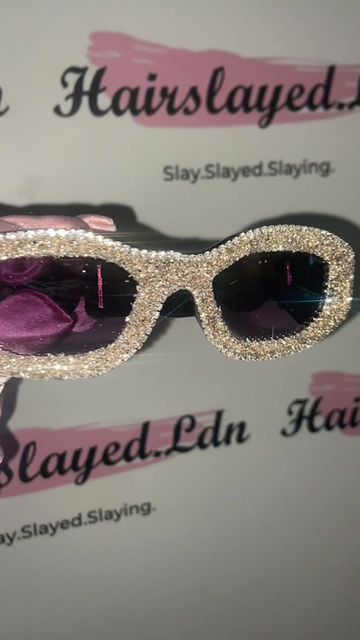 Thumbnail: Glamour shades💎