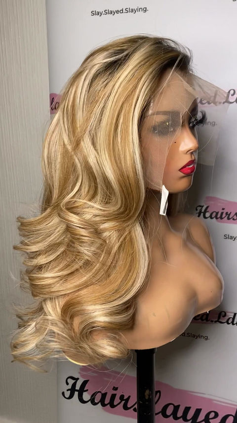 Thumbnail: LATTE CRÉME DE LA CRÉME WIG- FRONTAL