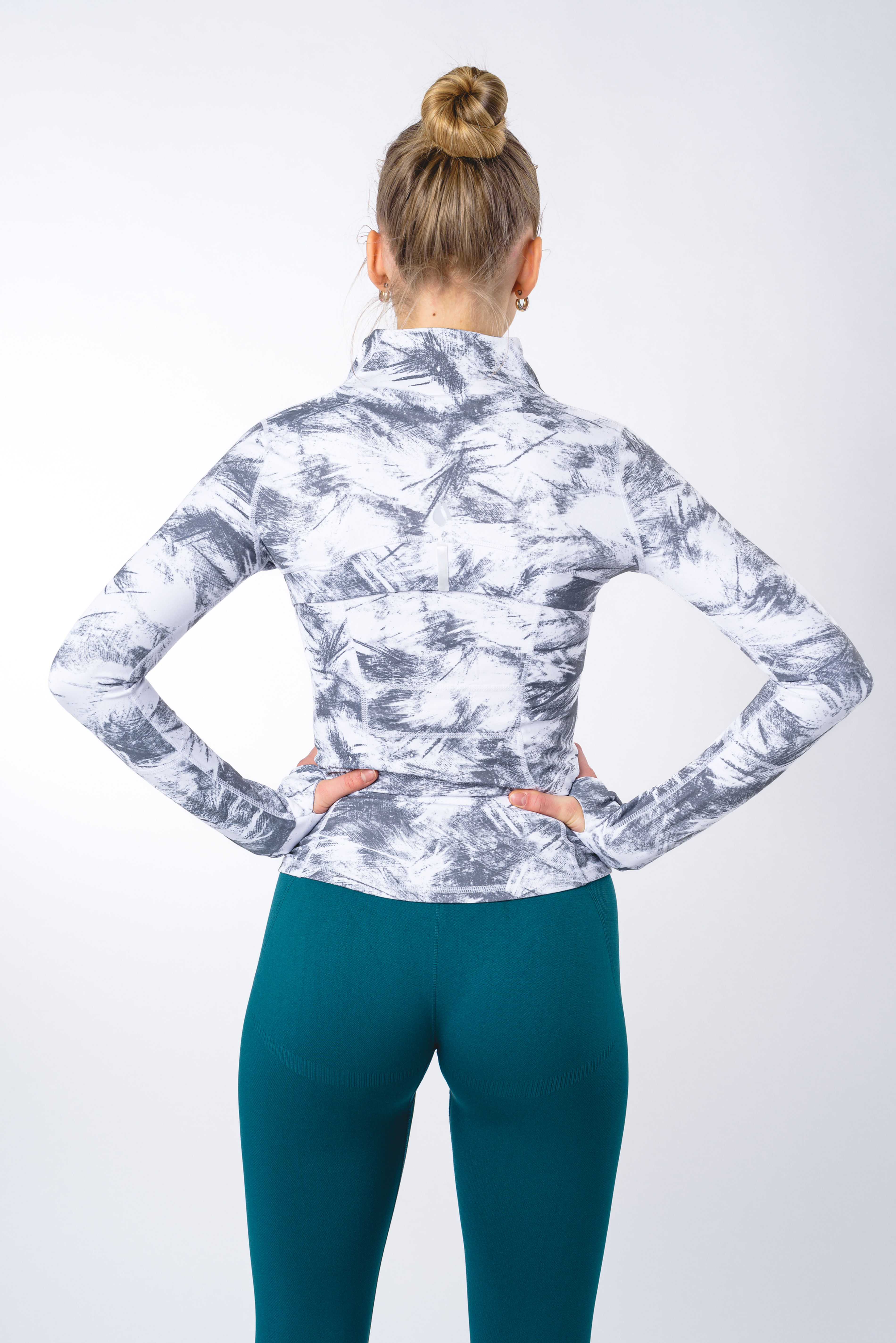 Outline Jacket Brush Mark