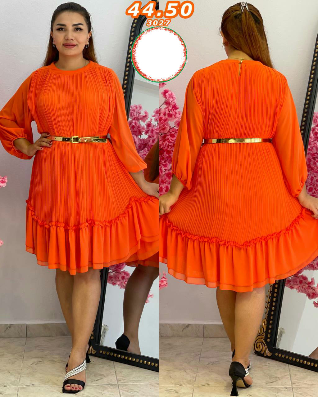 Robe plissée avec une ceinture de taille 