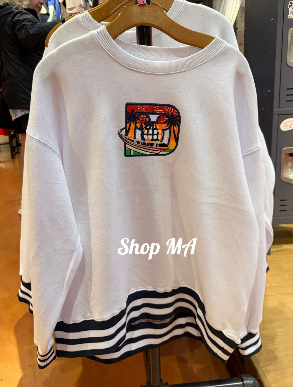 マジックキングダム　トレーナー