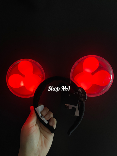 ディズニー　光るカチューシャ　バルーン　赤　2個セット Disney - ディズニー カチューシャ バルーン 海外限定 光る
