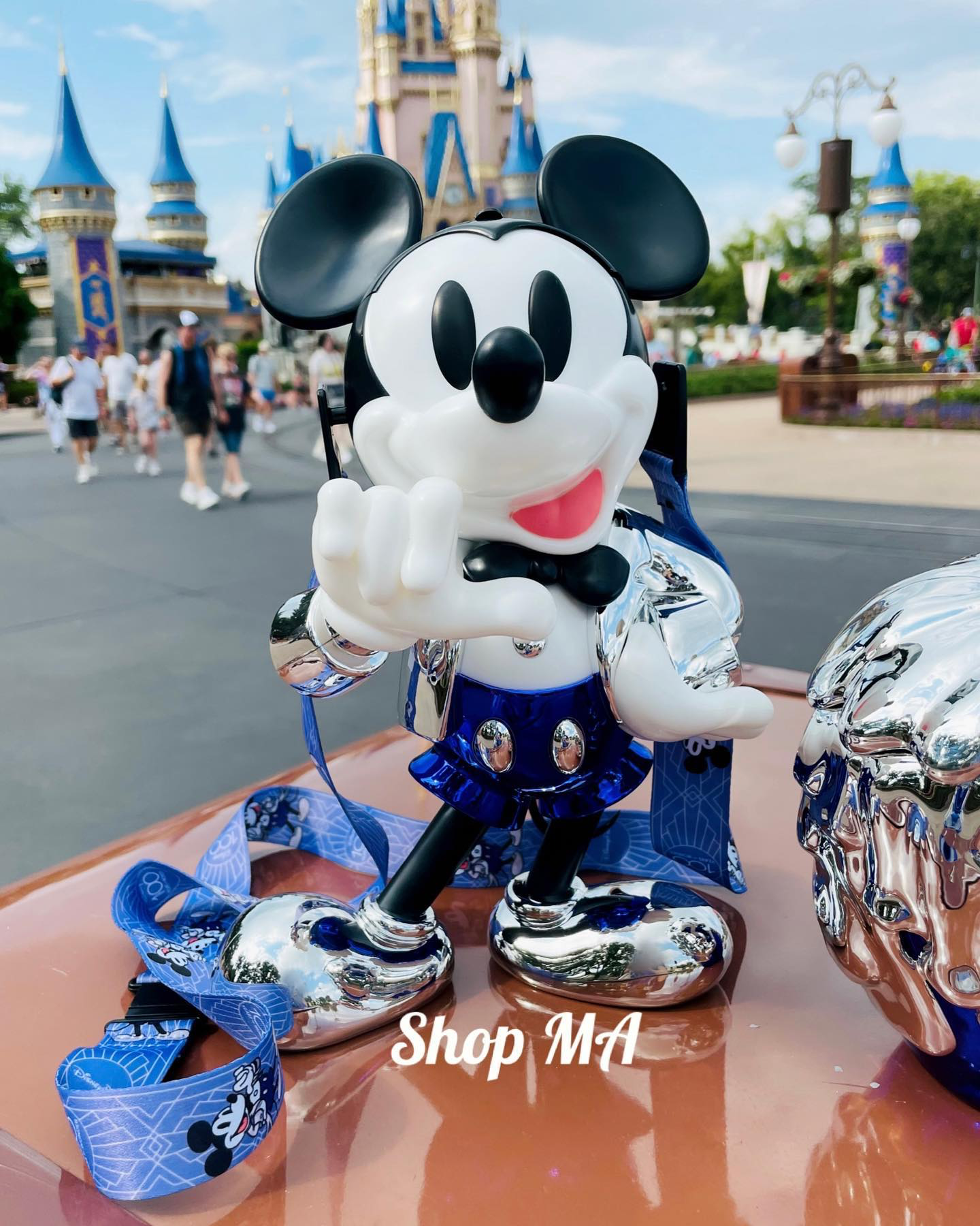 【完売品】【ラスト１個】ディズニー100周年記念　ミッキー　シッパー(ドリンクボトル)