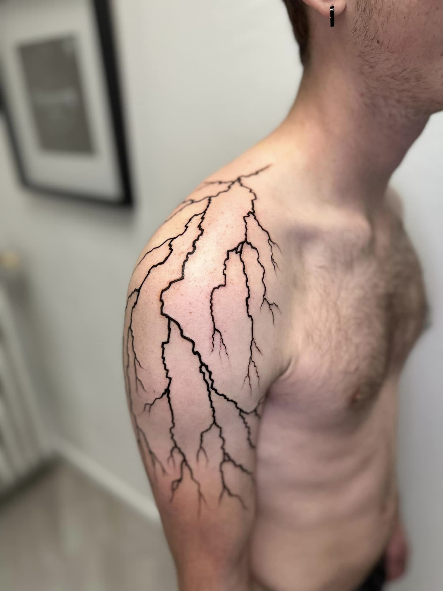 Custom Blackwork — Forbidden Ink — foto 92