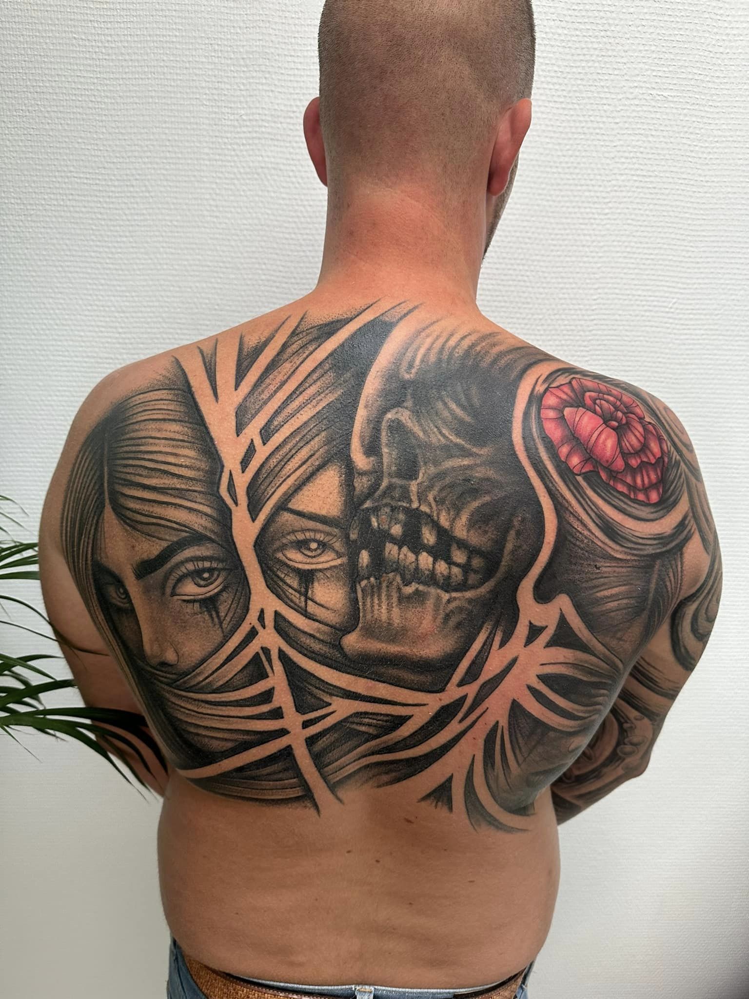 Custom Blackwork — Forbidden Ink — foto 110
