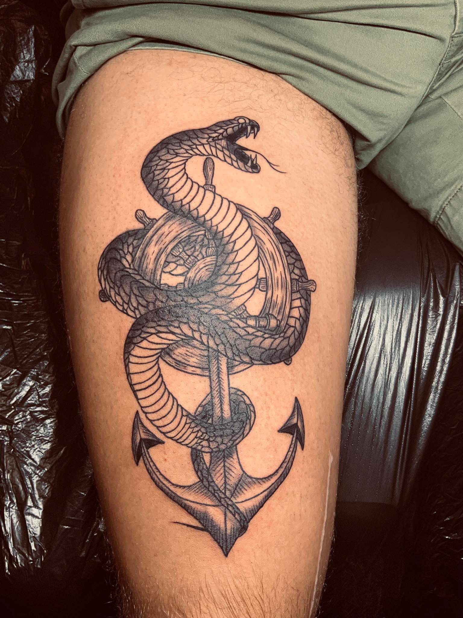 Custom Blackwork — Forbidden Ink — foto 48