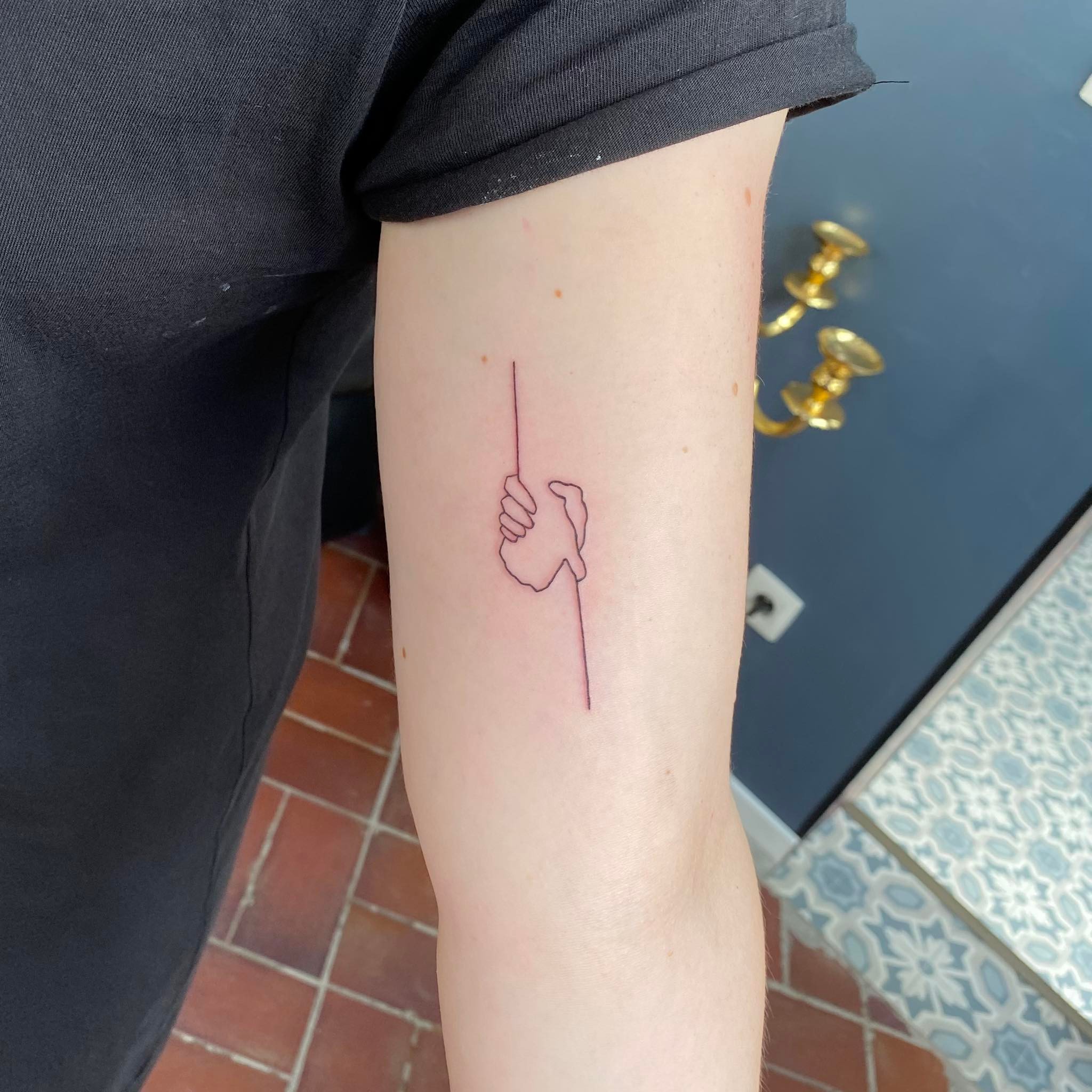 Fine Line Tattoo — Forbidden Ink — foto 9