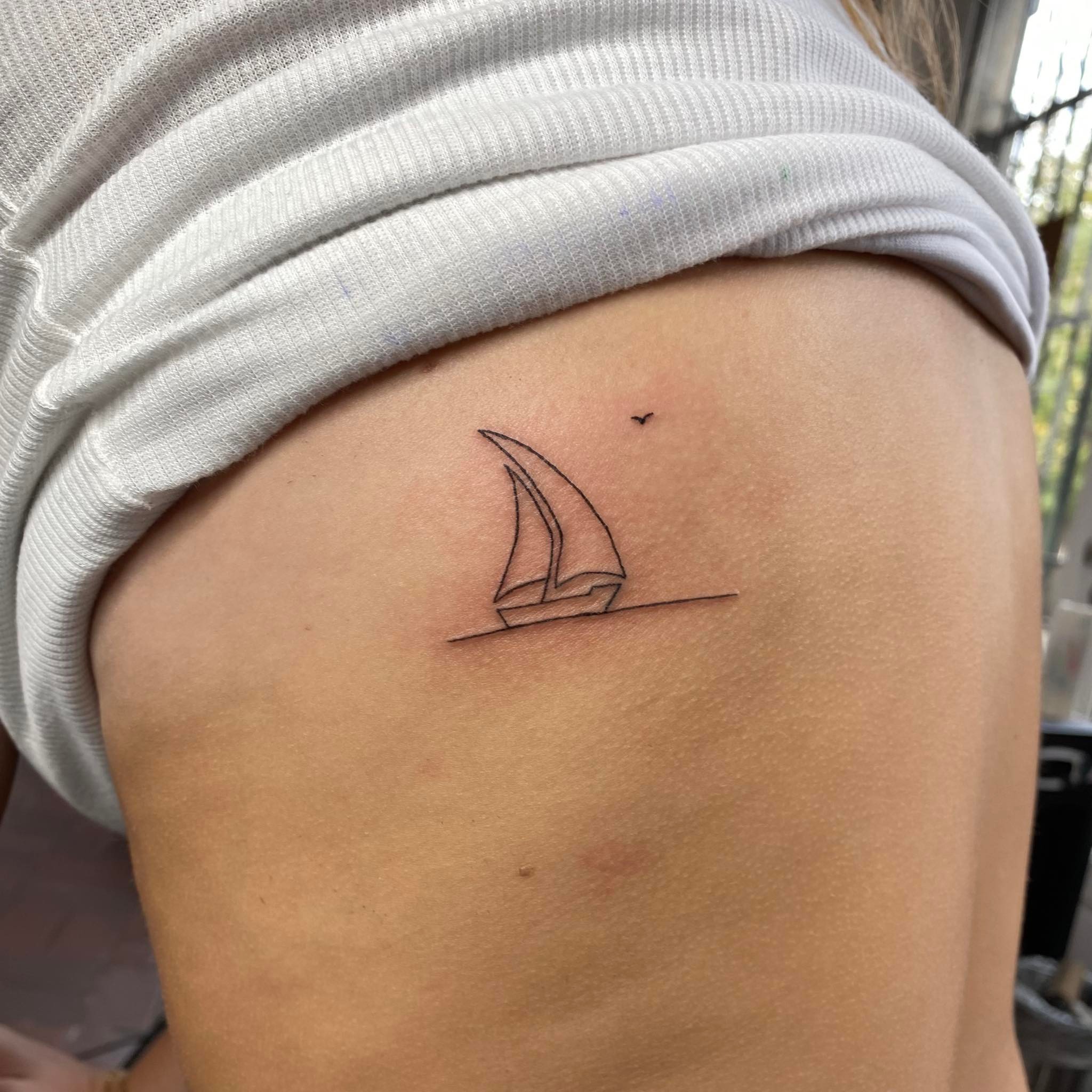 Fine Line Tattoo — Forbidden Ink — foto 14