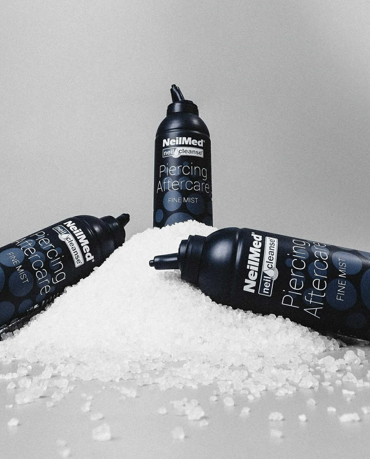 NeilMed piercing nazorgspray verkrijgbaar bij Forbidden Ink
