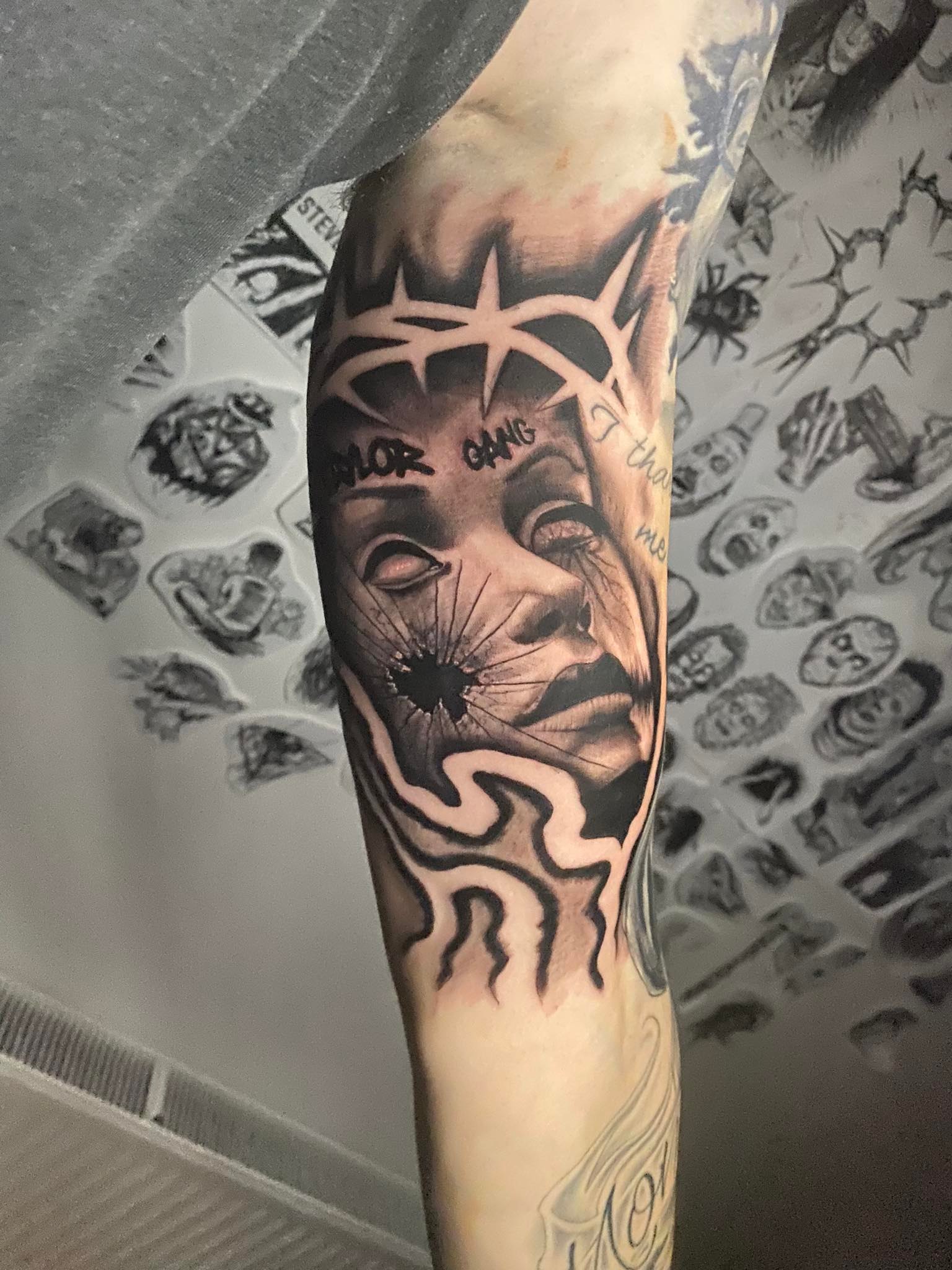 Black and Grey Realism — Forbidden Ink — foto 25
