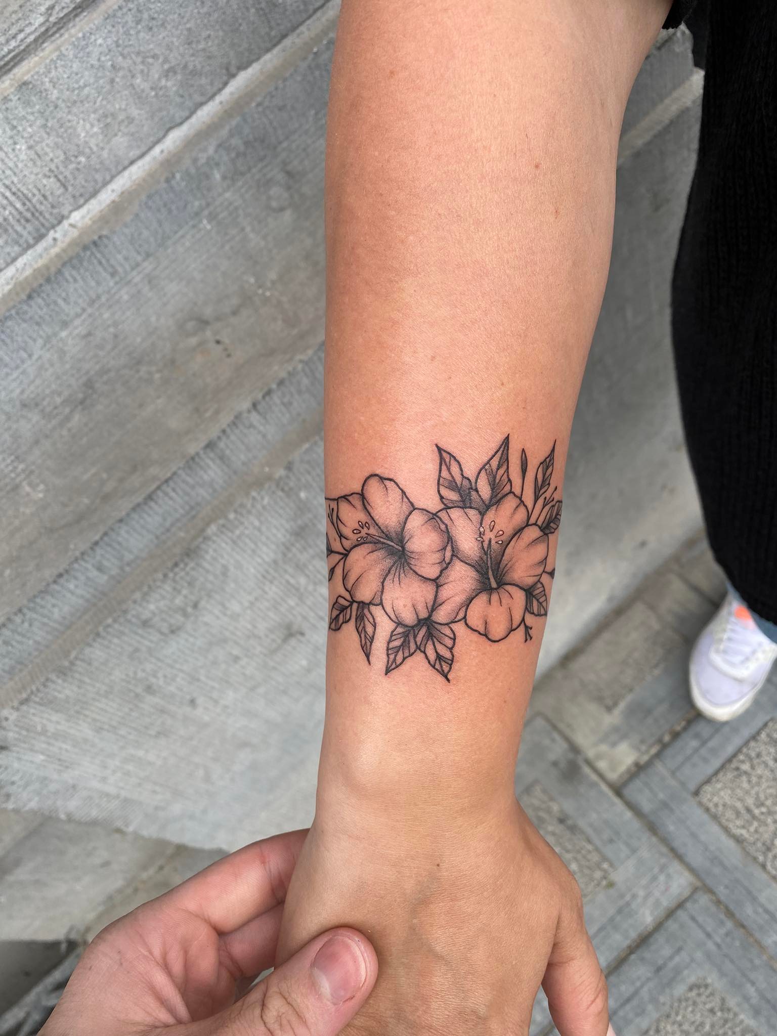 Floral Designs — Forbidden Ink — foto 4