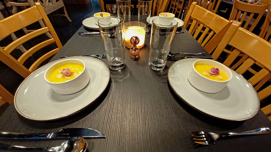 TableCaspienne-scaled.jpg