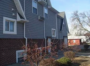 800 White River 1BR