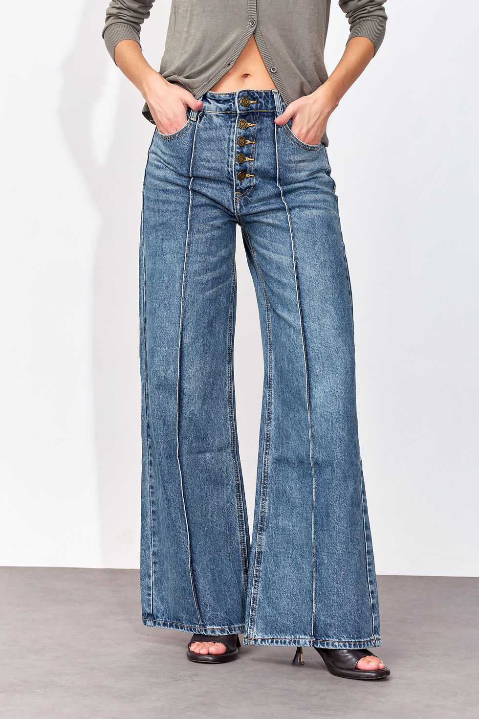 תמונה ממוזערת: Anna Blue 3760