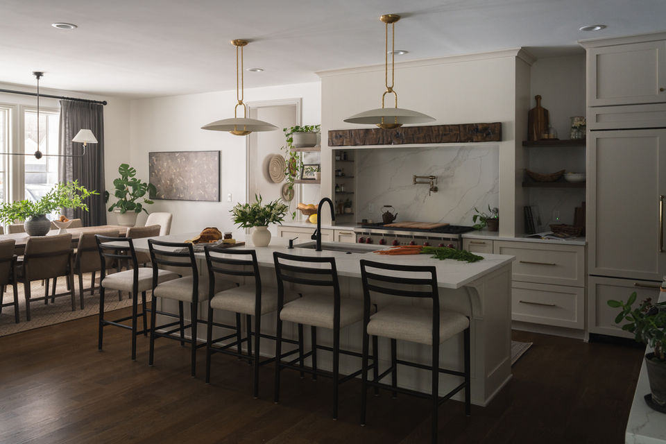 New Build whole home renovation luxury kitchen and dining room