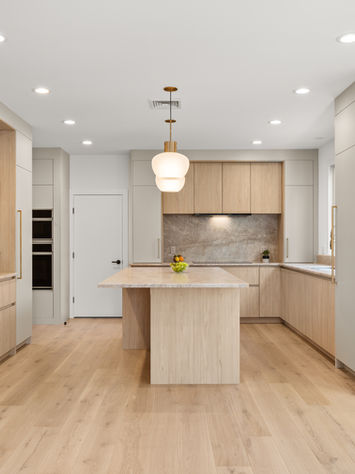 Light and airy neutral kitchen design by Anastasia Mitrovic Interiors.