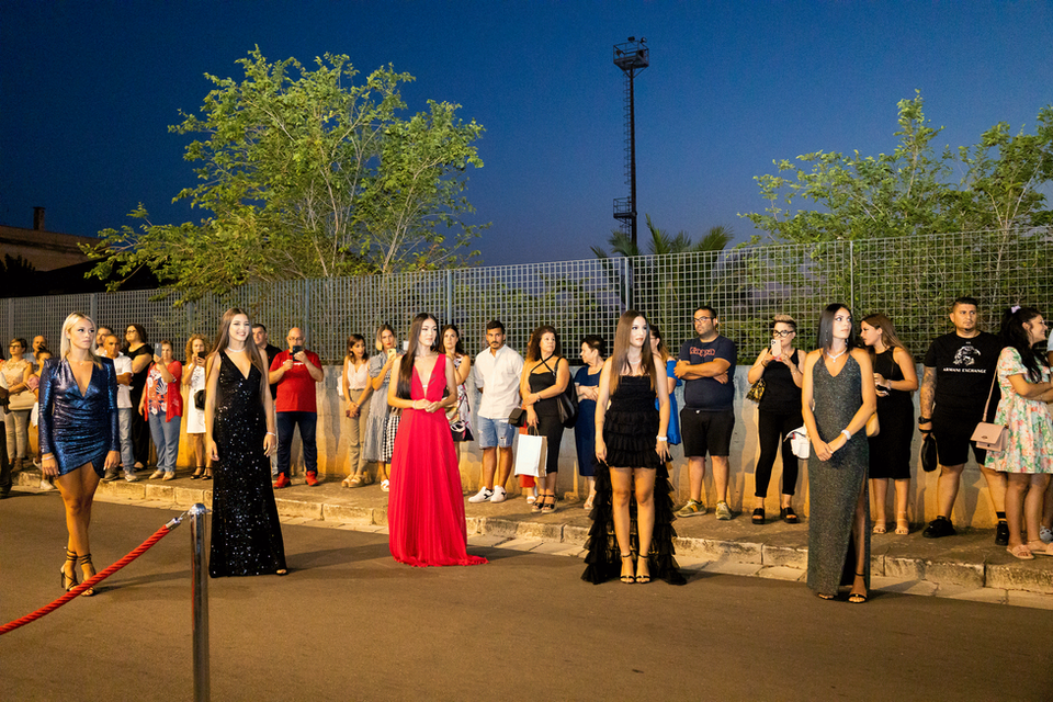 4-refit-italy-clothing-shop-evening-dresses-fashion-fashion-matino-lecce-woman-man-