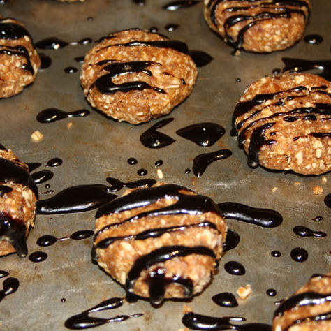 No-Bake Oat & Almond Cookie