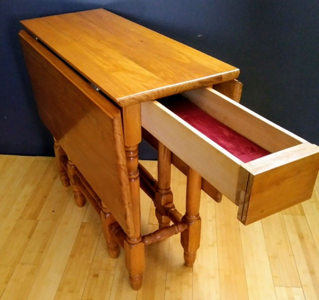 Thumbnail: Gate-leg Table