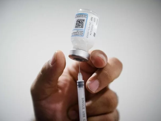 Casos de Covid-19 aumentam em várias partes do mundo, alerta Opas