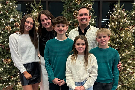 Roberts Family_edited_edited_edited.jpg