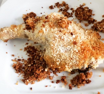 Coxa e Sobrecoxa com Crosta de Farinha de Coco