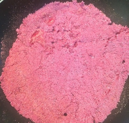 Tapioca de Beterraba com Queijo Branco