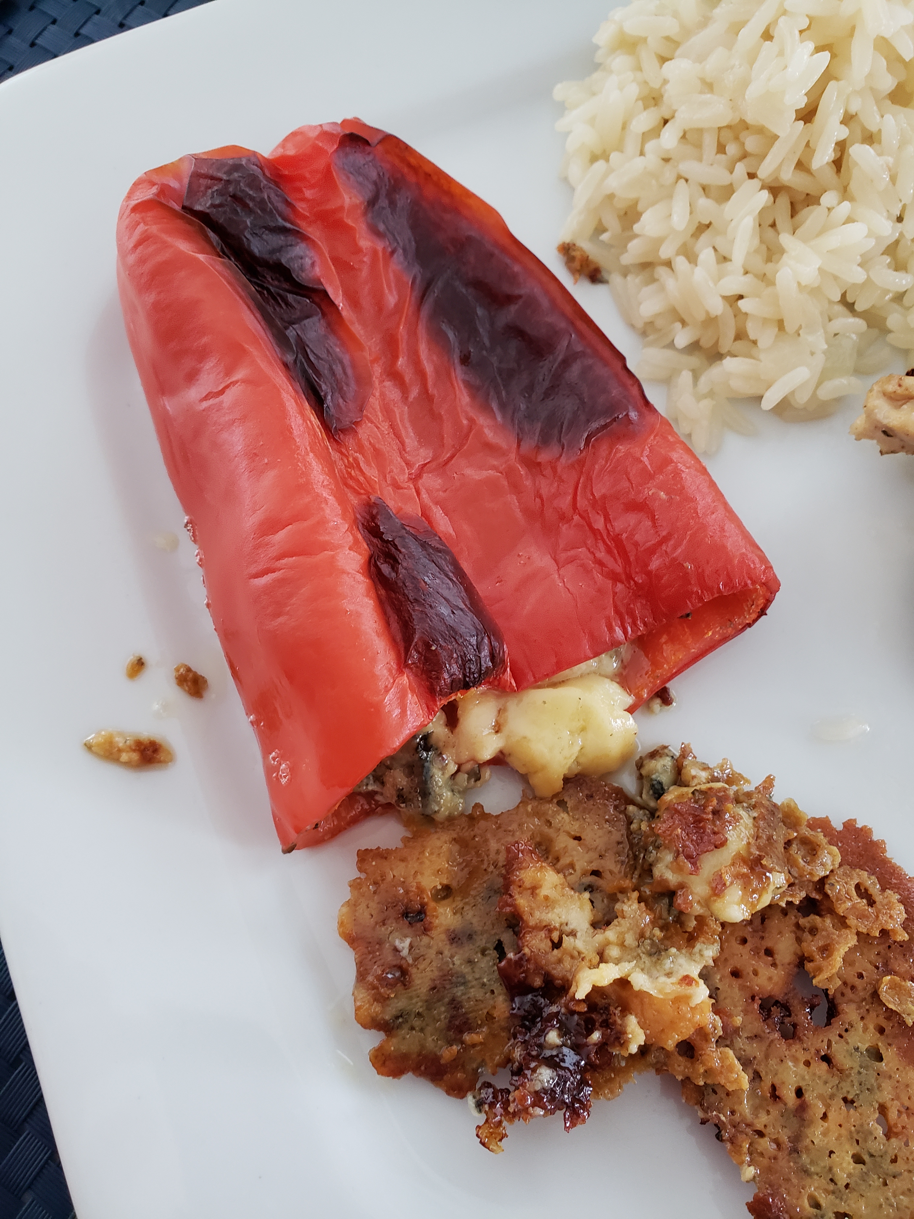 Pimentão Recheado Com Gorgonzola