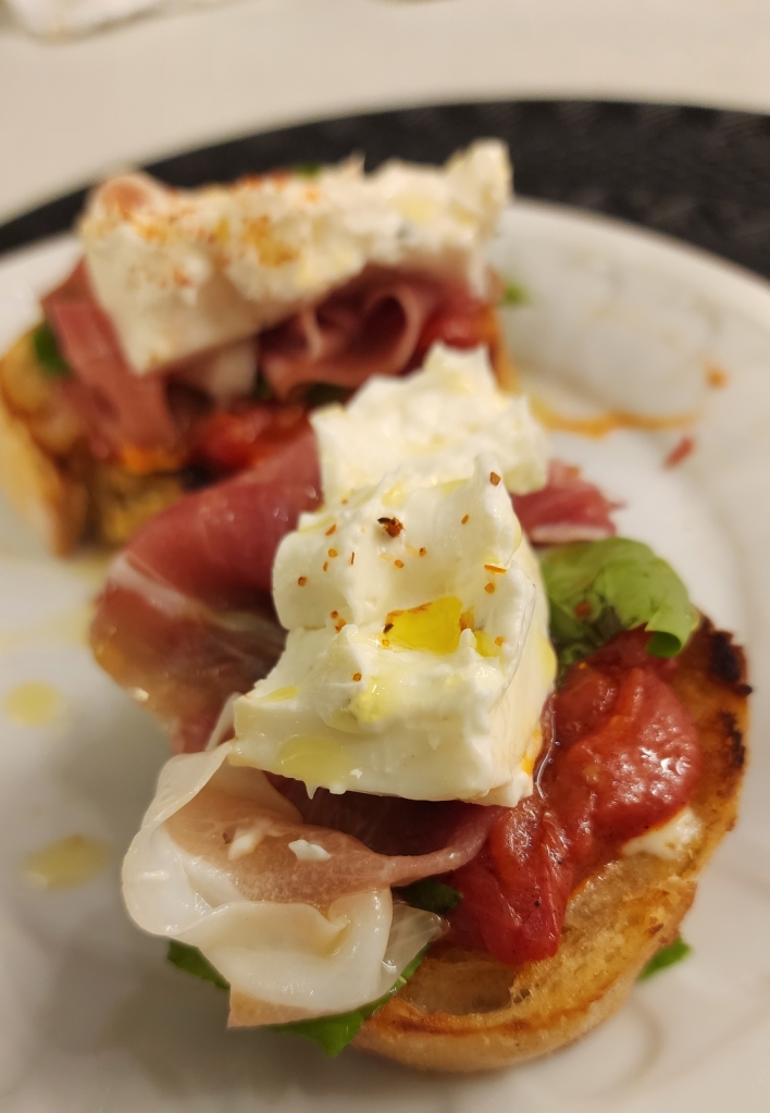 Bruschetta com Parma & Burrata