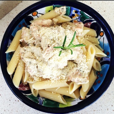 Penne com Iscas de Frango