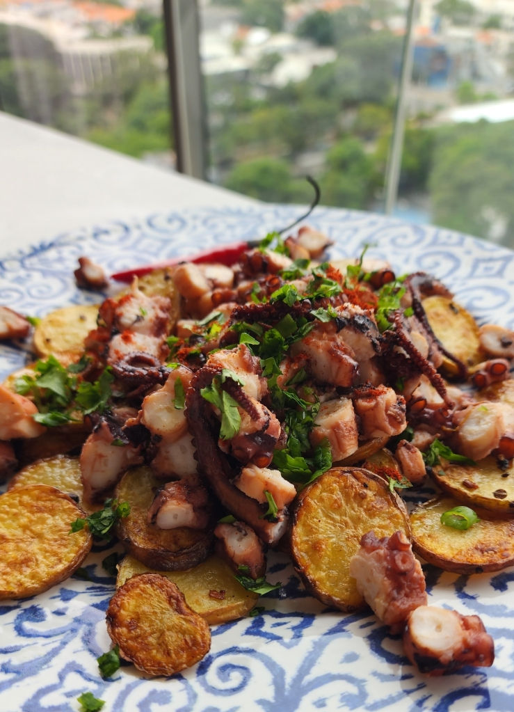 Pulpo a La Gallega (Polvo à Galega)