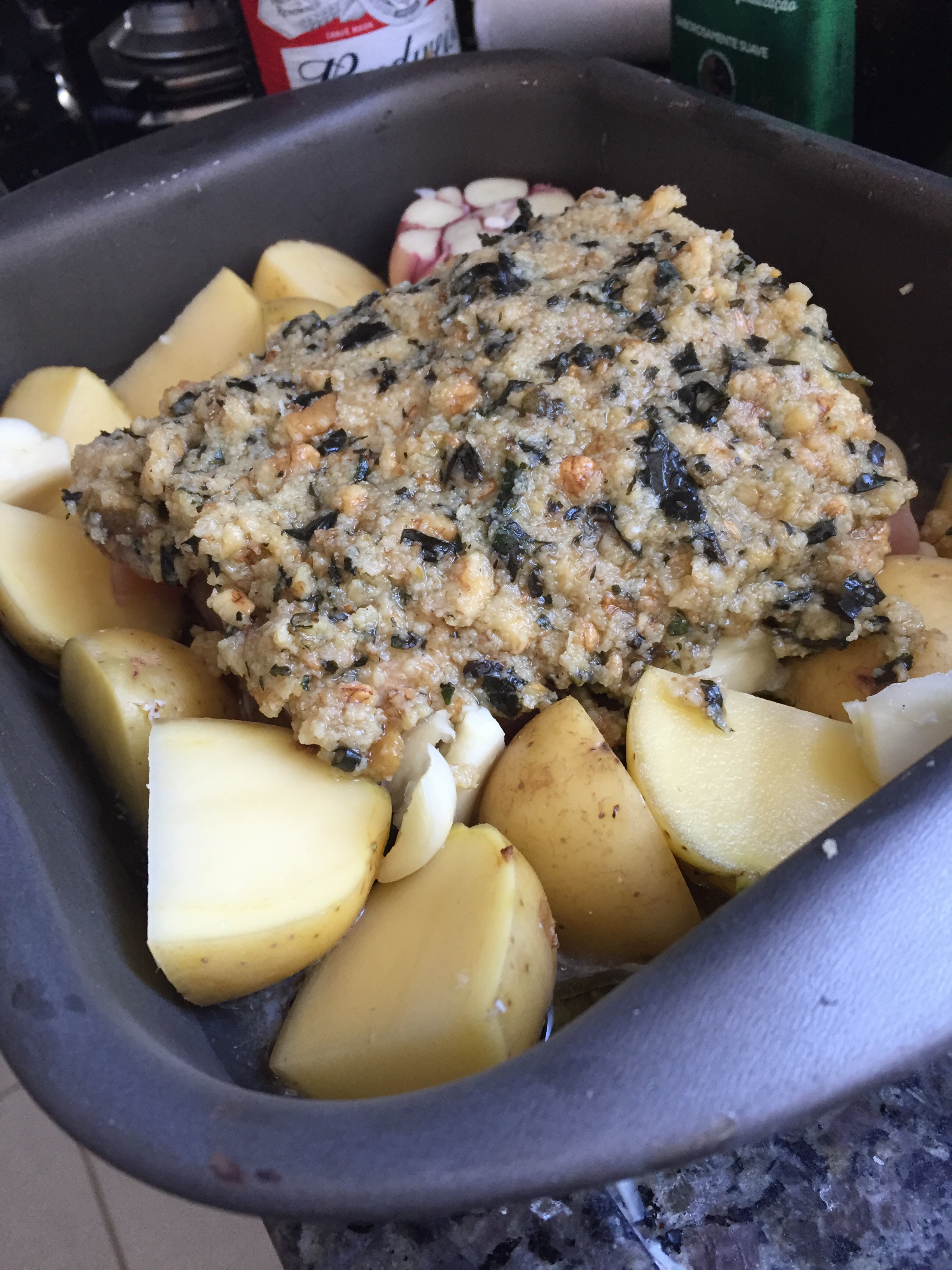 Lombo Suíno na Capa de Pesto Rústico