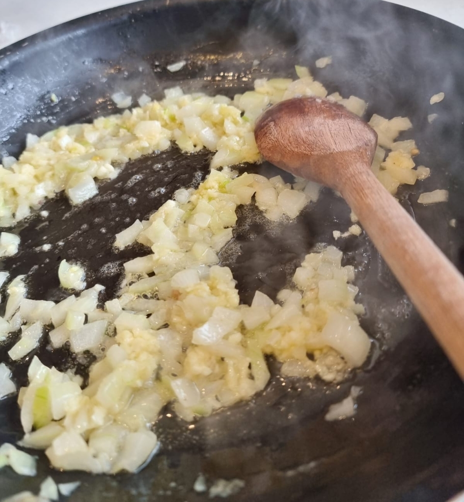 Spaghetti Com Molho de Linguiça Defumada