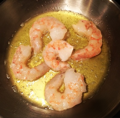 Camarão Flambado na Cachaça