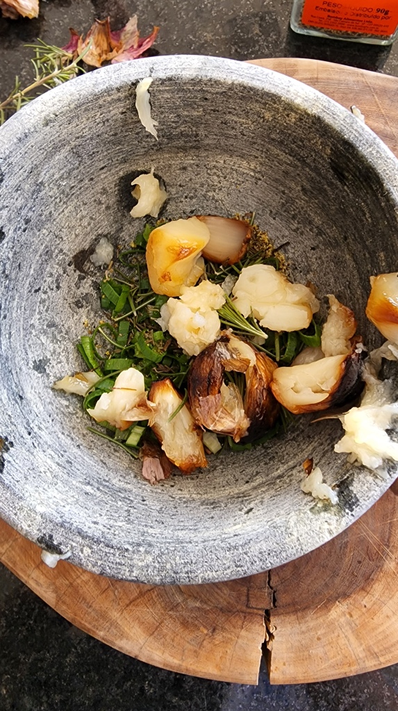 Manteiga temperada com Alho e Ervas