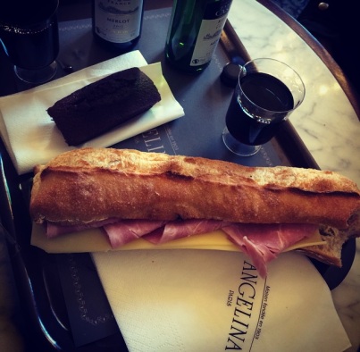 Natal e Réveillon em Paris