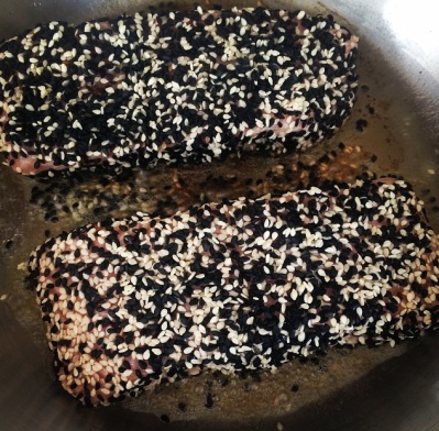 Salmão Com Crosta de Gergelim