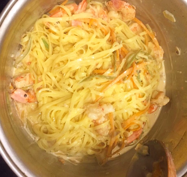 Linguine Camarão e Abobrinha do Ritz