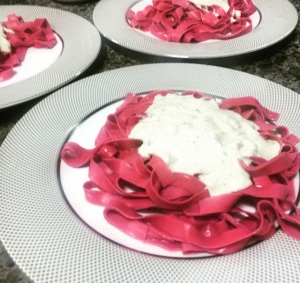 Massa de Vinho ao Molho de Gorgonzola