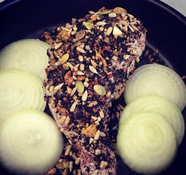 Coxa e Sobrecoxa com Mel Mbee e Crispy Gourmet Miss Croc