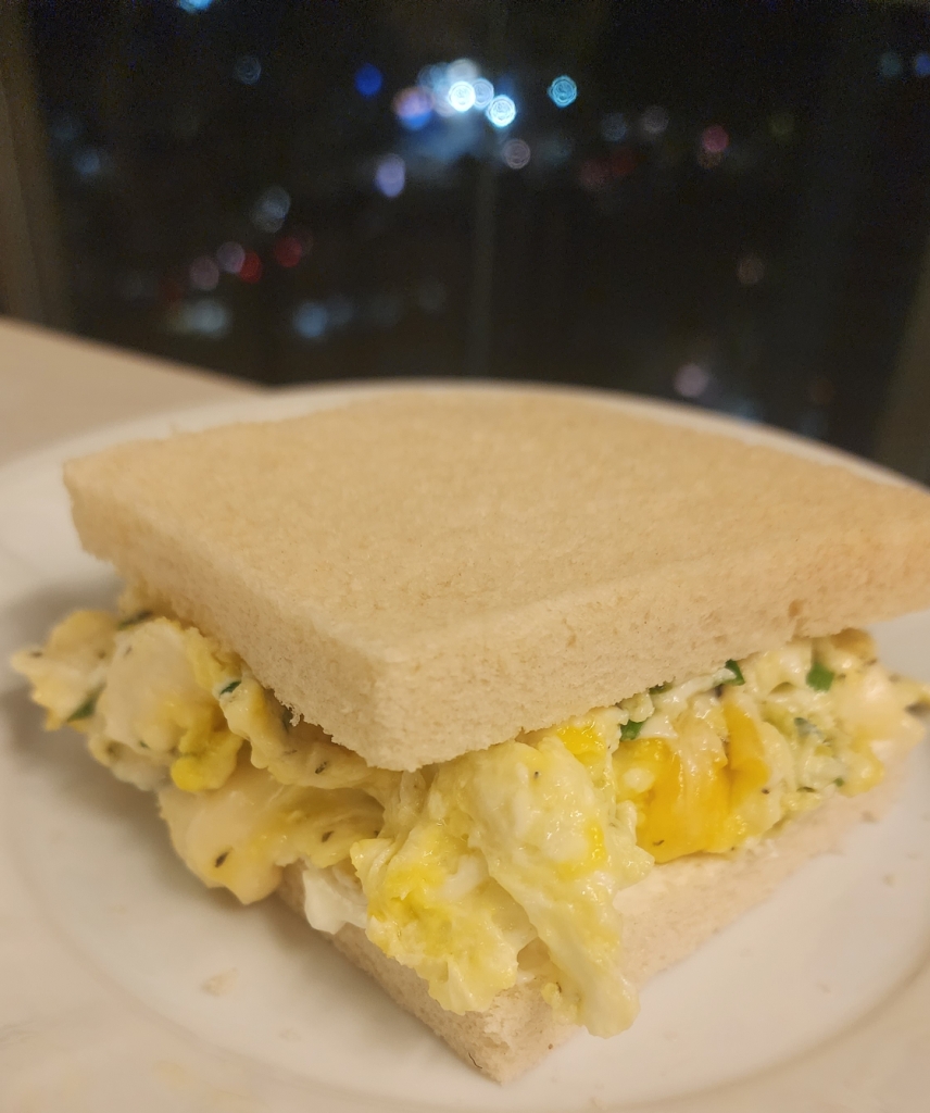 Pão com Ovo no Capricho