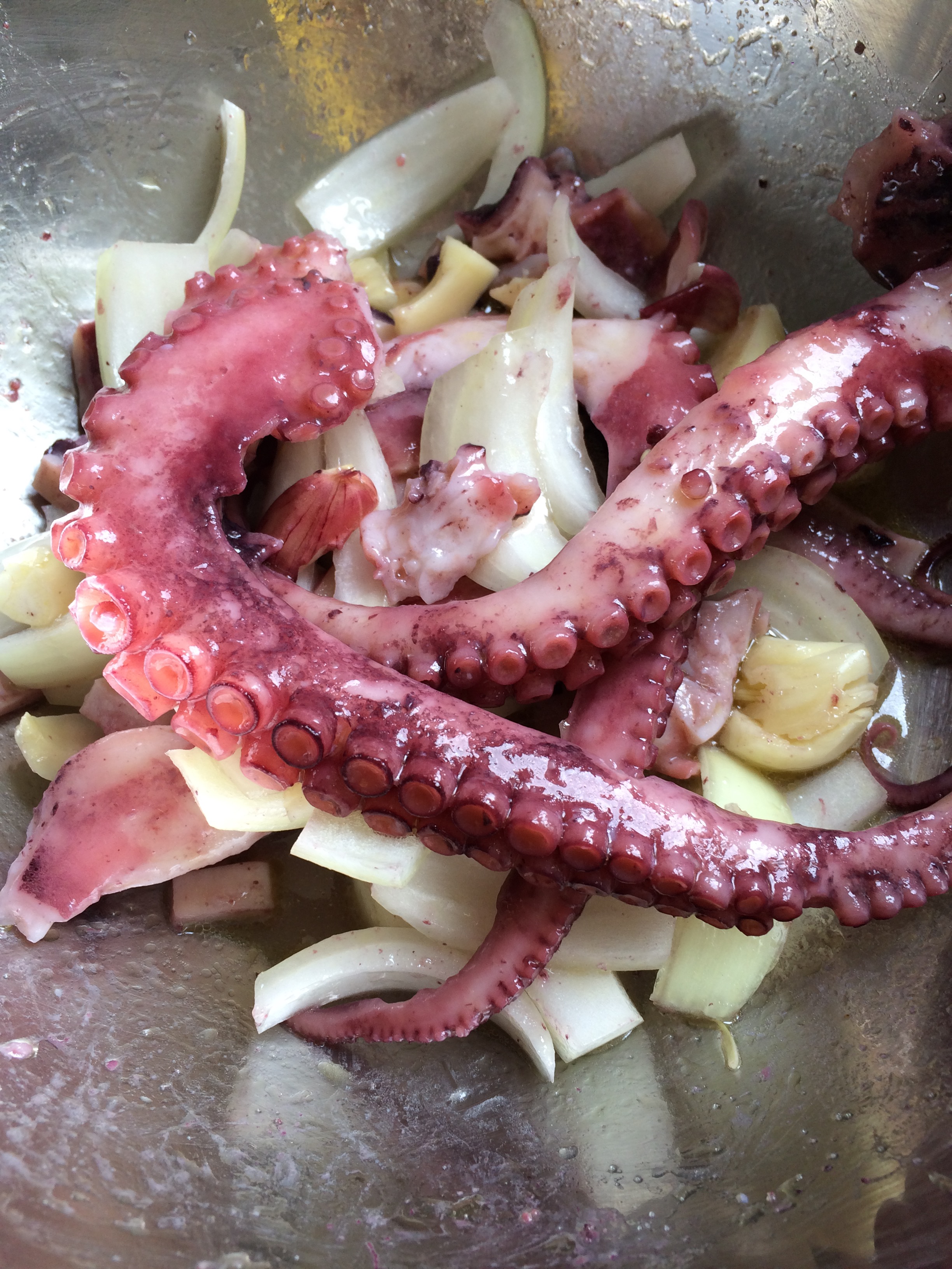 Polvo Grelhado com Batatas Coradas