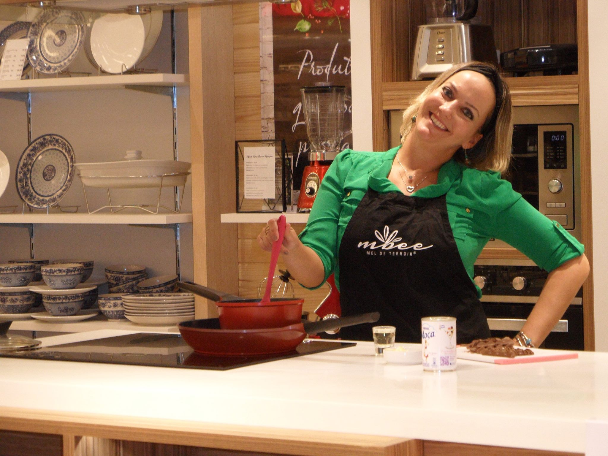 Workshop; Neoflam -Pernil ao Vinho com Batatas e Brigadeiro de Cachaça Local: Camicado Higienópolis